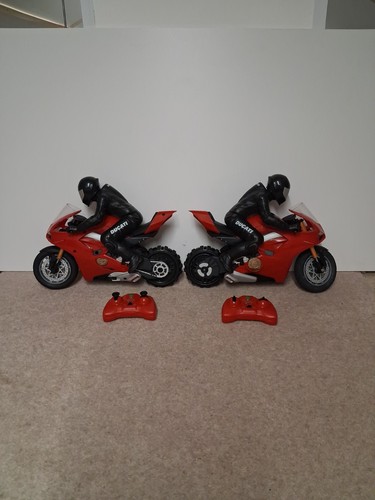 Ducati panigale v4s upriser - ducati,